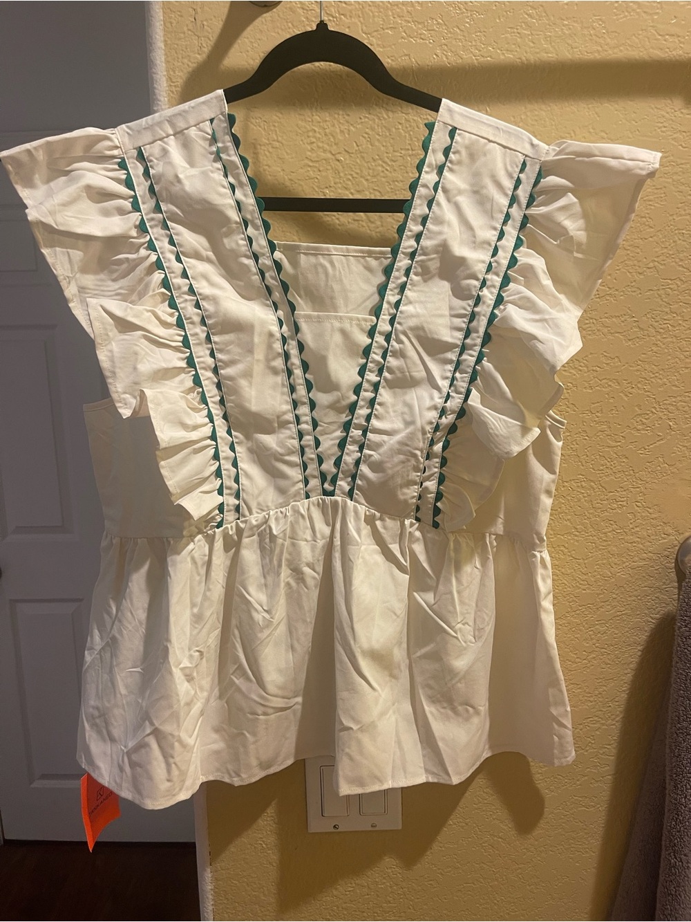 Amazon White Ruffle V-Neck Tunic with Teal Trim
